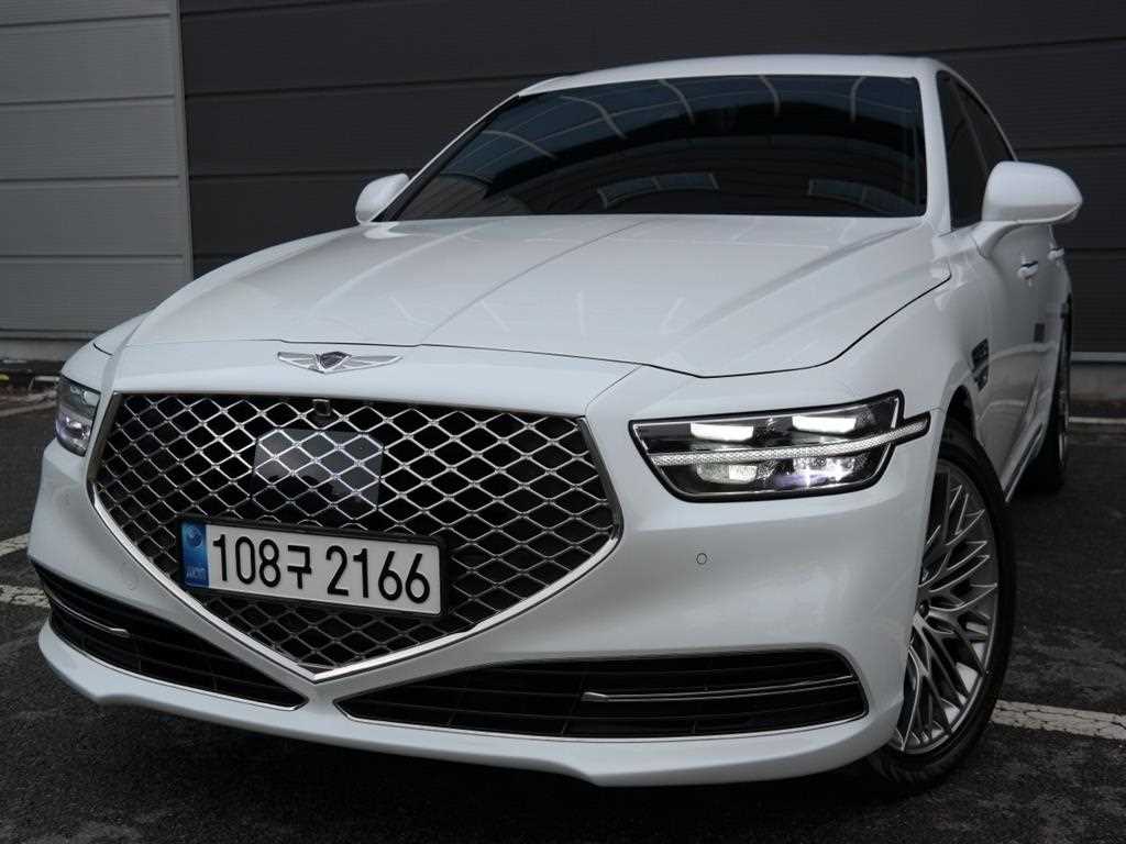 Genesis G90 - Vista 8