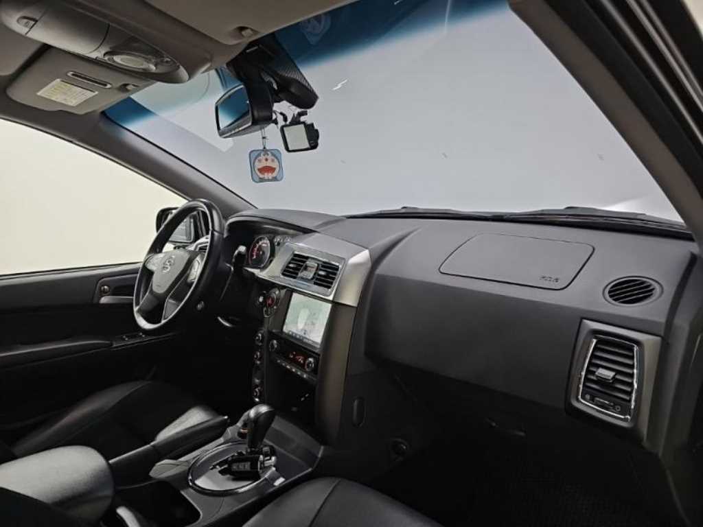 Ssangyong Korando 2016 Negro - Importación desde Corea - HF Imports Iquique - Foto 17