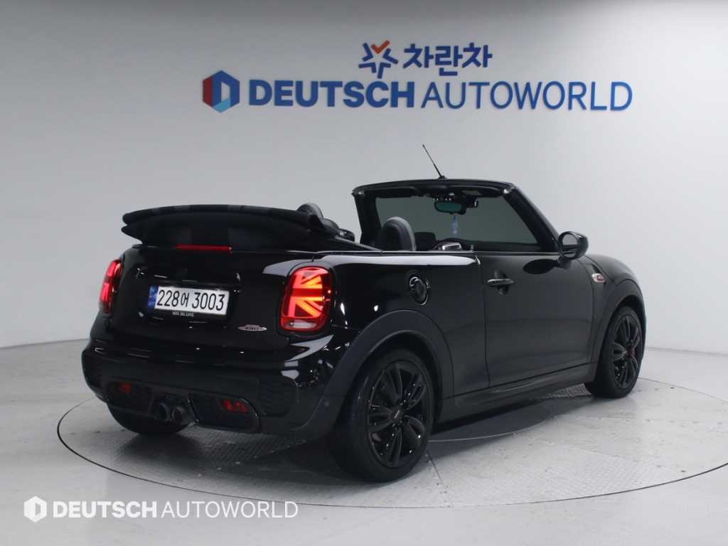 Mini Cooper Convertible - Vista 2