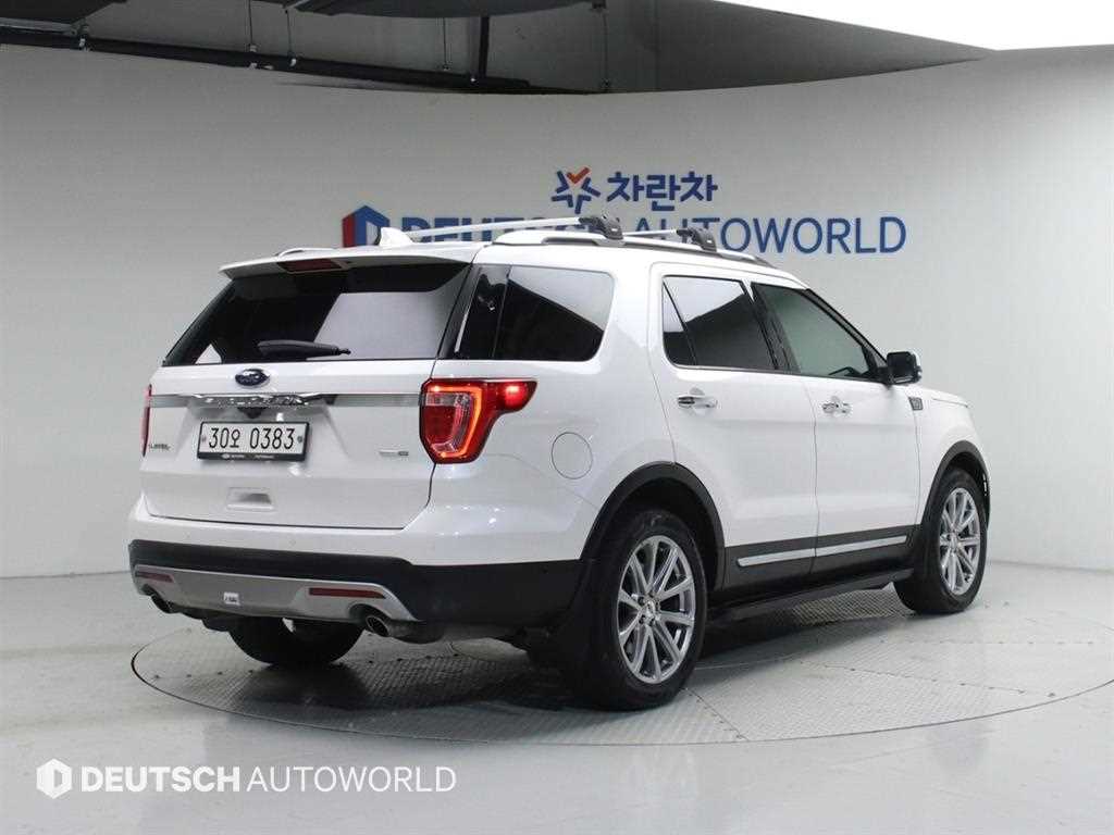 [포드]익스플로러 2.3 에코부스트 리미티드 4WD - миниатюра 2