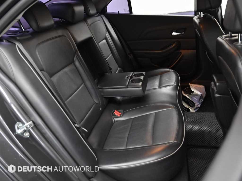 Chevrolet Malibu - Vista 12