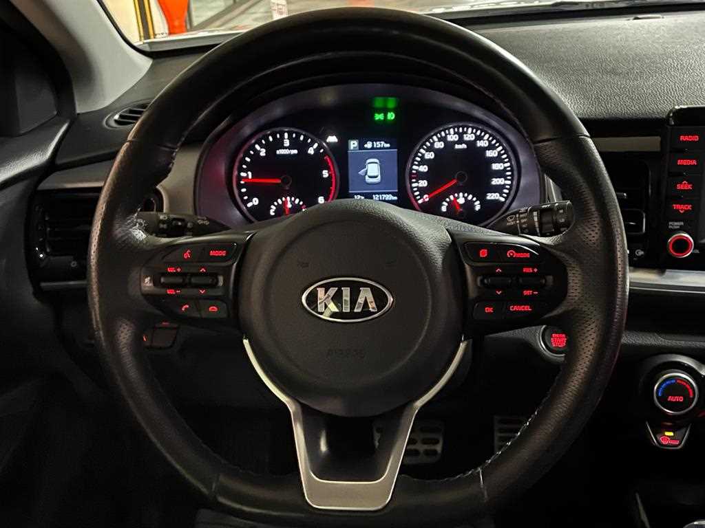 KIA Stonic 2018 Blanco - Importación desde Corea - HF Imports Iquique - Foto 15