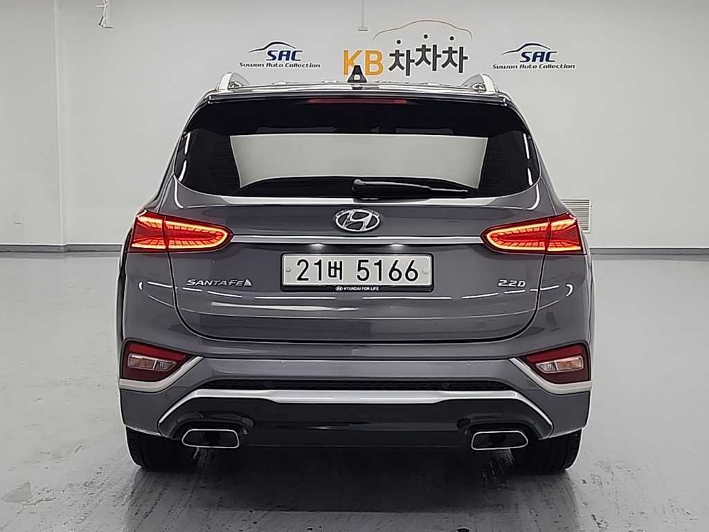HYUNDAI Santa Fe - Vista 3