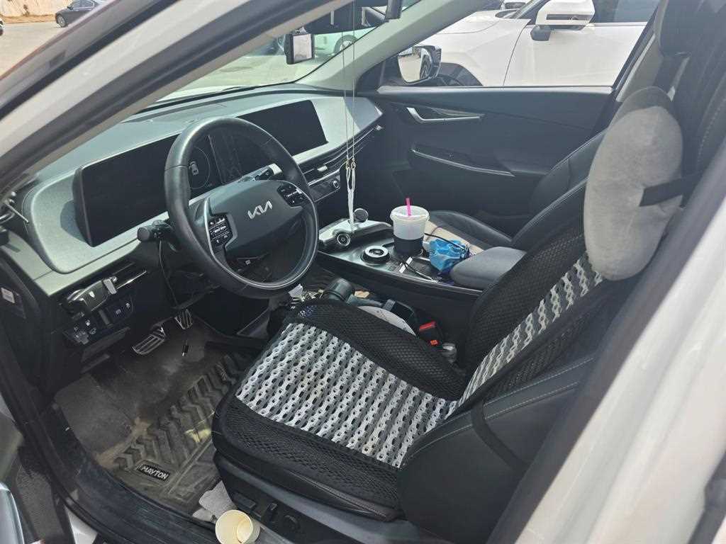 KIA EV6 - Vista 2