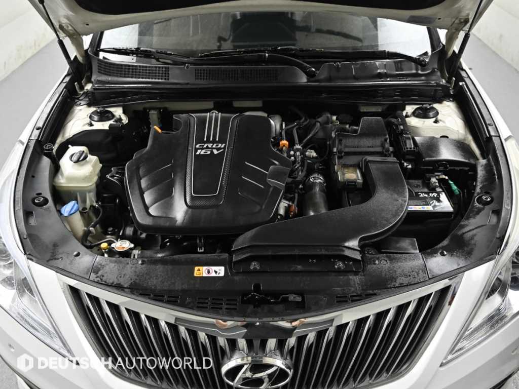 HYUNDAI Grandeur - Vista 6