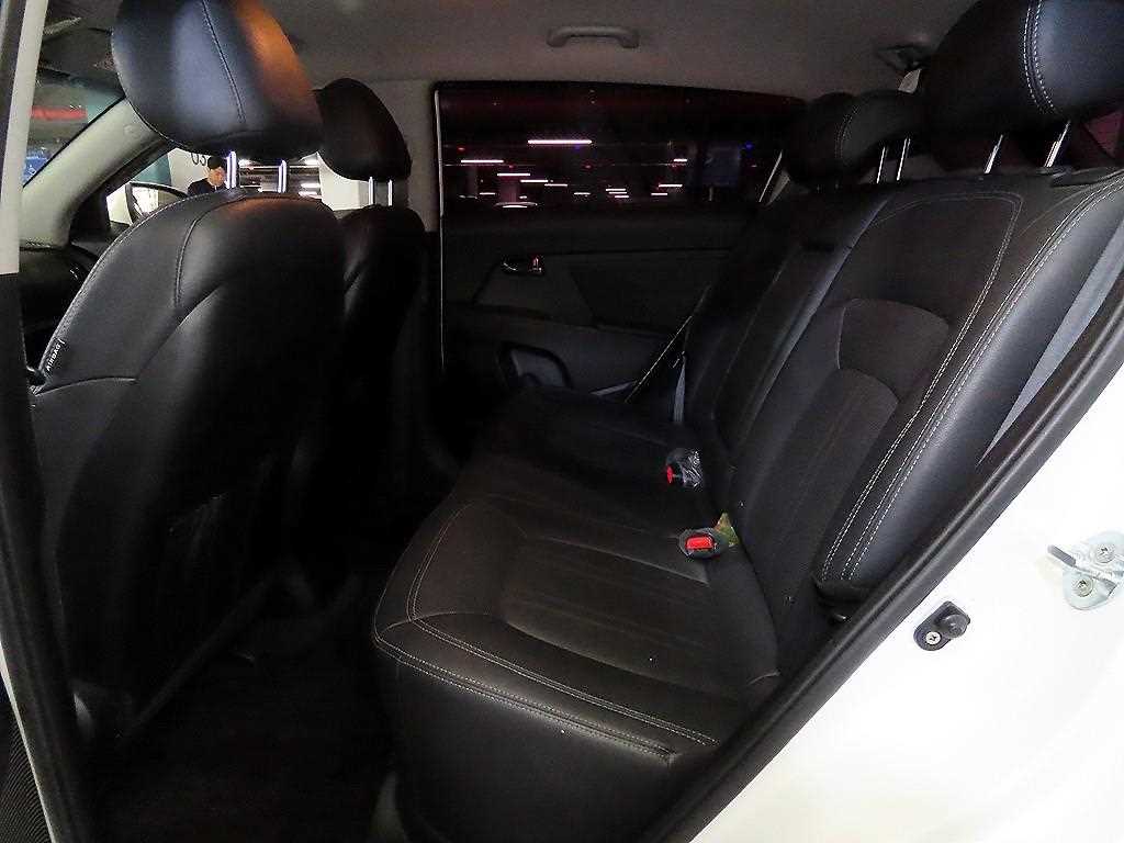 KIA Sportage - Vista 7