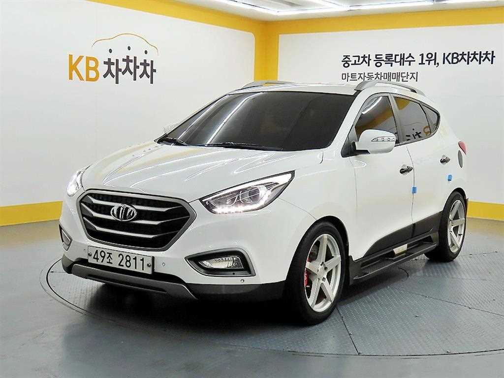 HYUNDAI Tucson 2015 Blanco - Importación desde Corea - HF Imports Iquique - Foto 1