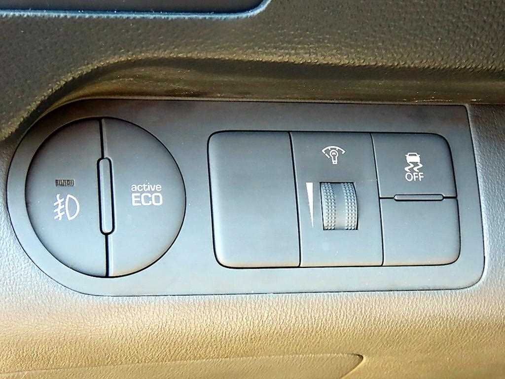 HYUNDAI Starex 2017 - Importación desde Corea - HF Imports Iquique - Foto 13