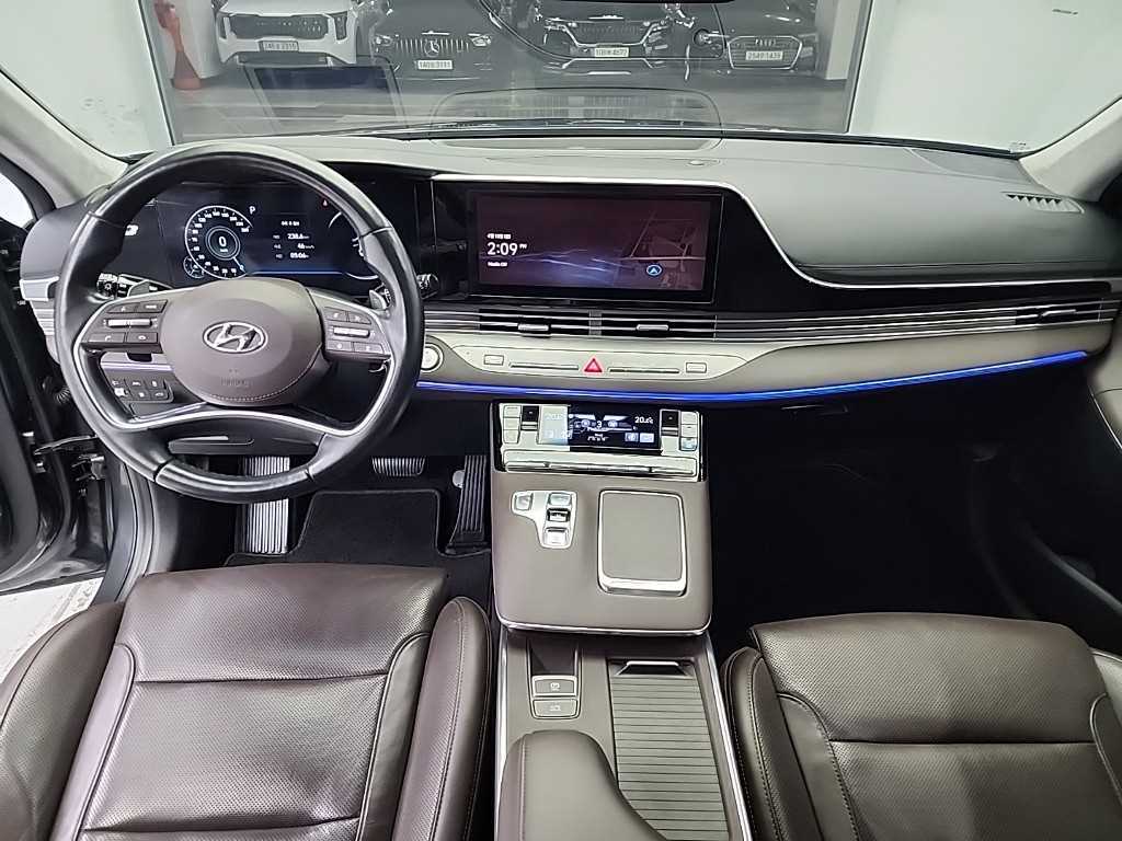 HYUNDAI Grandeur - Vista 7