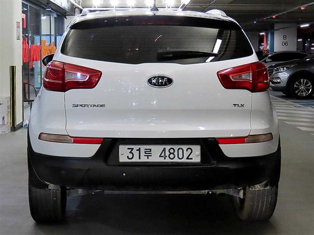 KIA Sportage - Vista 5