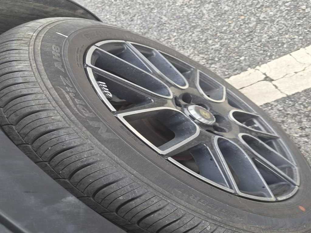 KIA Stonic - Vista 8