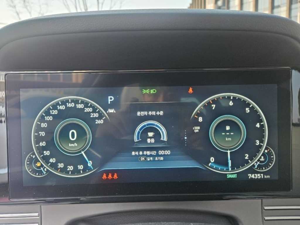 HYUNDAI Grandeur - Vista 8