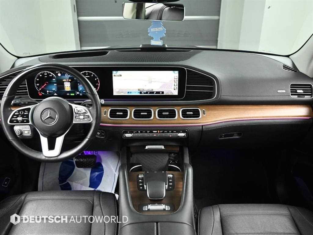 Mercedes Benz GLE Class - Vista 7