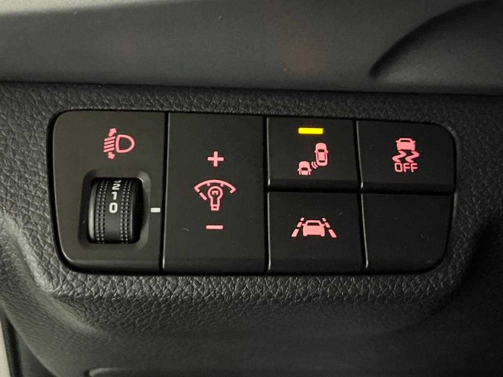 KIA Stonic - Vista 12