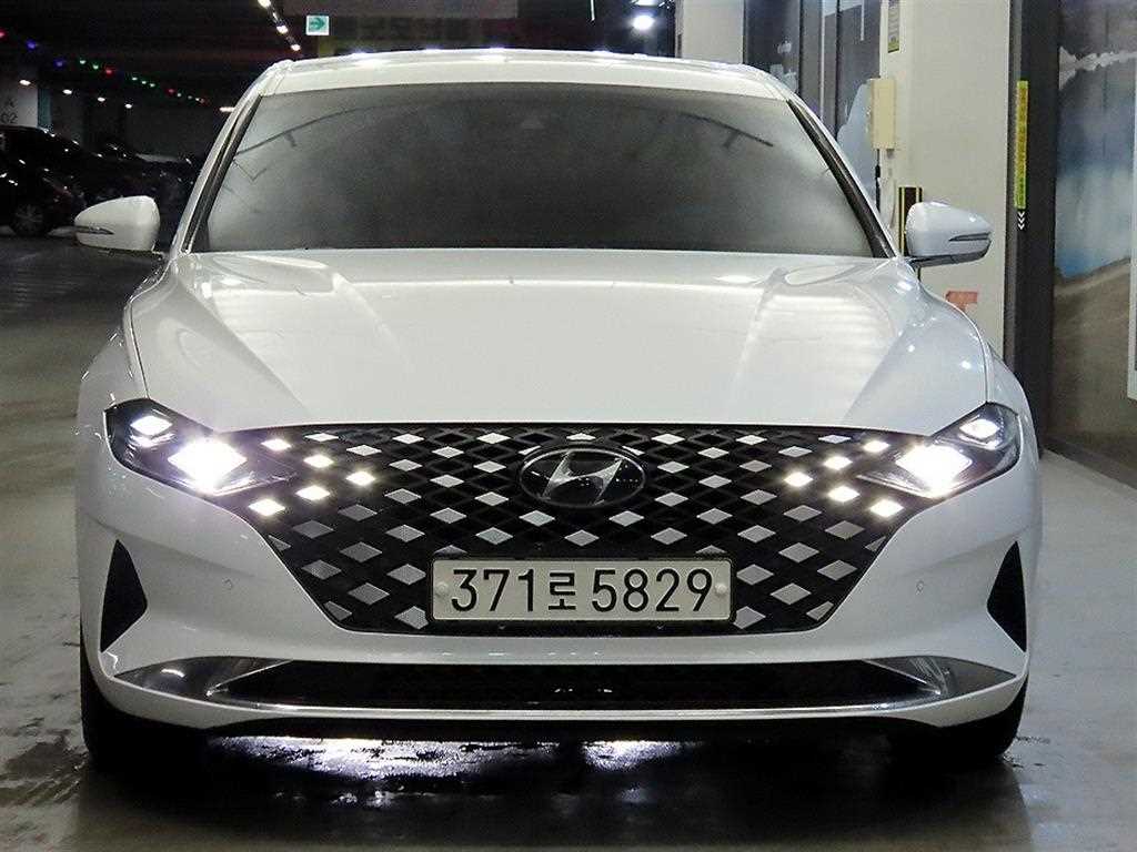 HYUNDAI Grandeur 2022 Blanco - Importación desde Corea - HF Imports Iquique - Foto 1