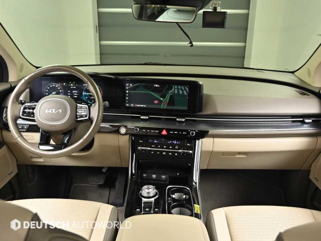 KIA Carnival - Vista 7