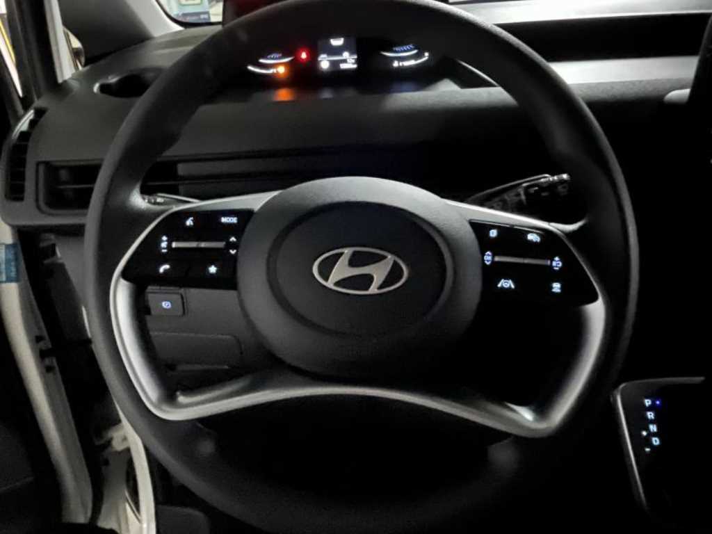 HYUNDAI Staria - Vista 11