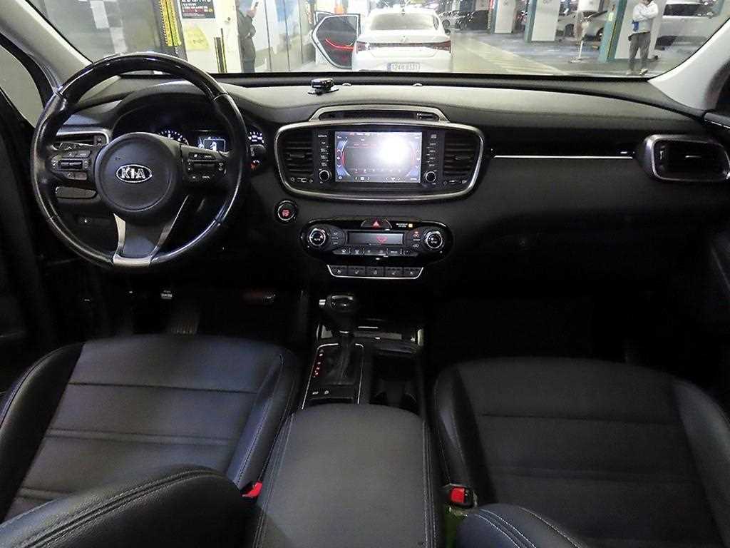 KIA Sorento - Vista 10