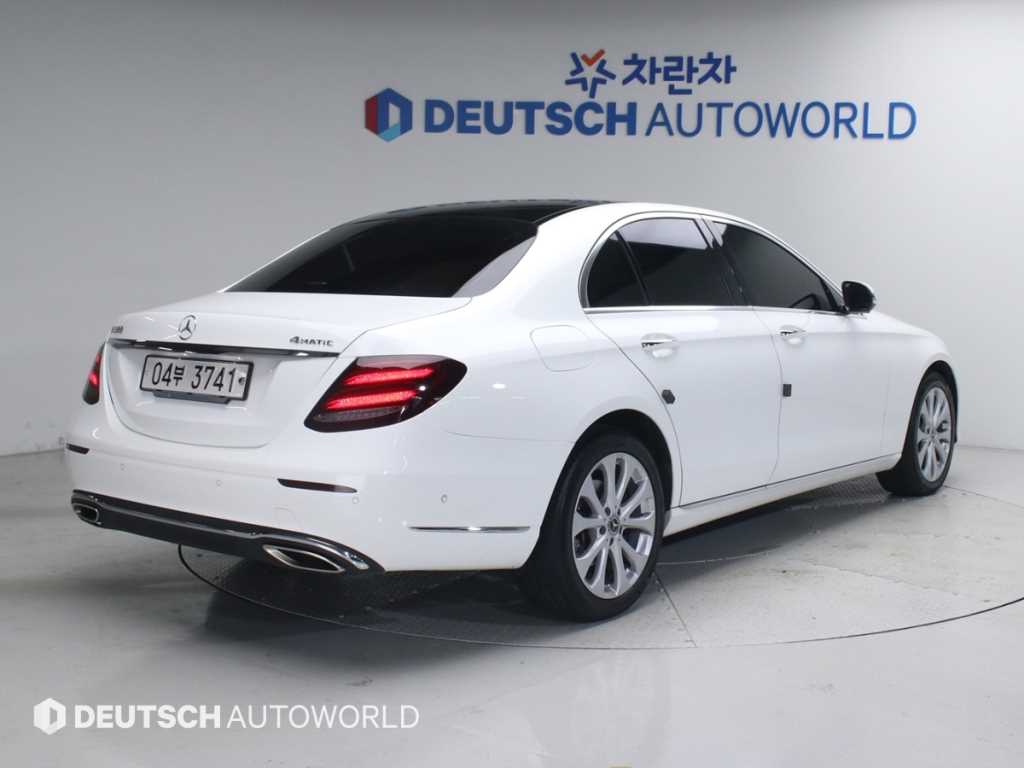 [벤츠]E-클래스 W213 E300 아방가르드 - миниатюра 2