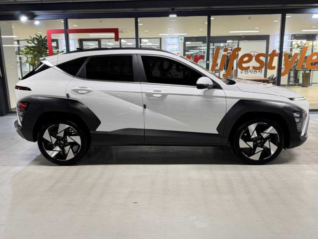 HYUNDAI Kona - Vista 3