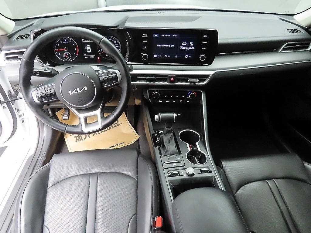 KIA K5 - Vista 7