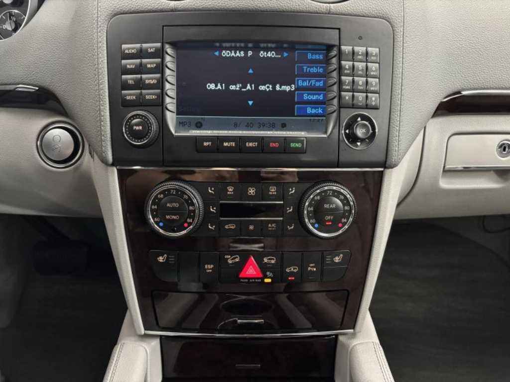 Mercedes Benz GL Class - Vista 7