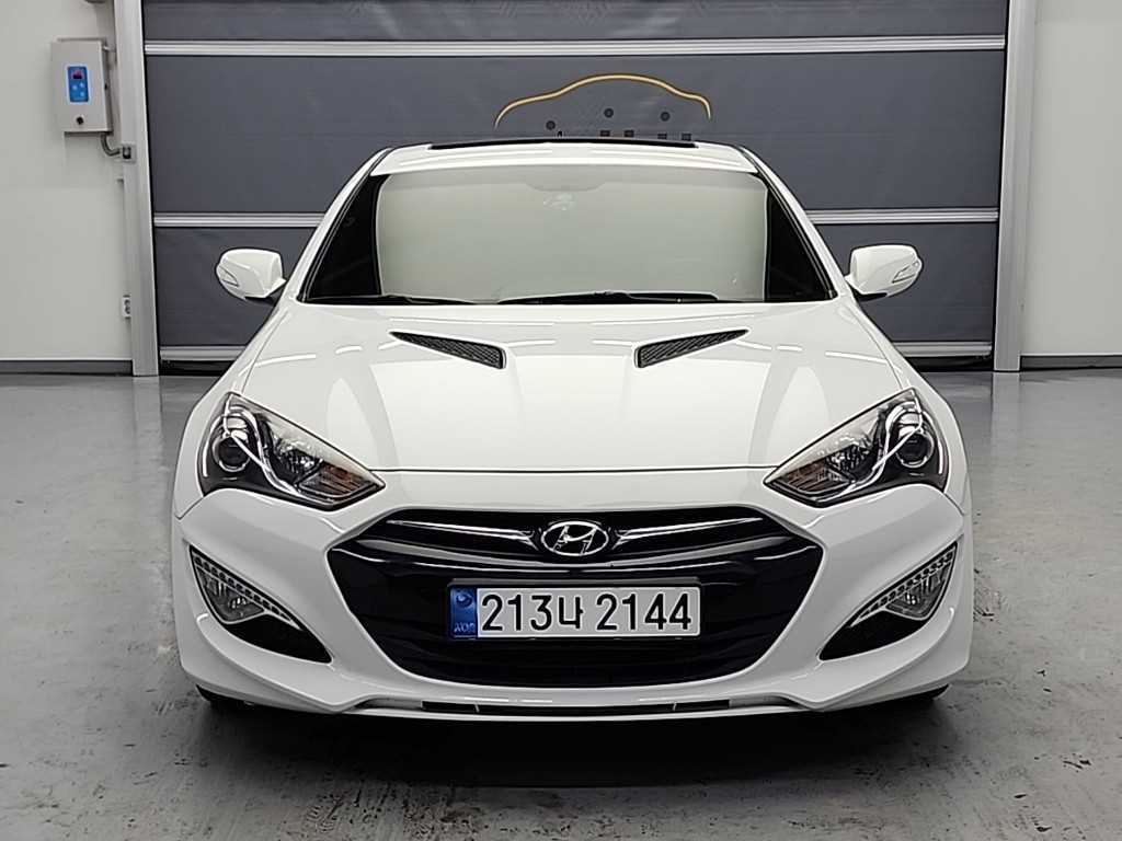 HYUNDAI Genesis 2012 Blanco - Importación desde Corea - HF Imports Iquique - Foto 1