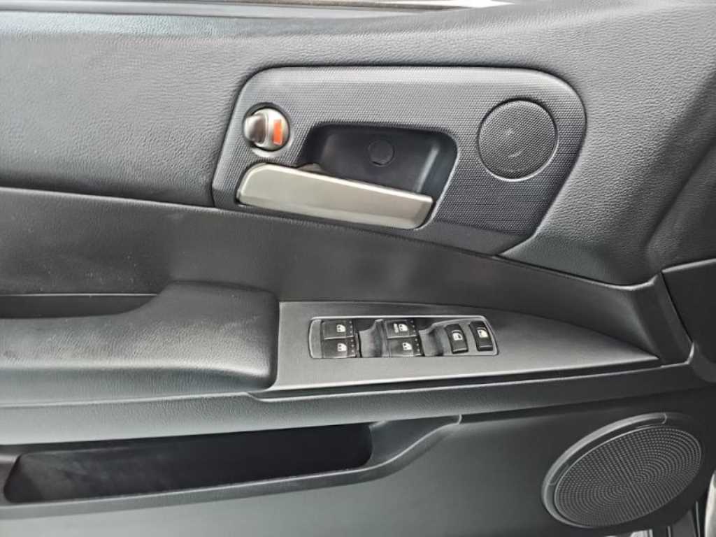 Ssangyong Korando 2016 Negro - Importación desde Corea - HF Imports Iquique - Foto 13