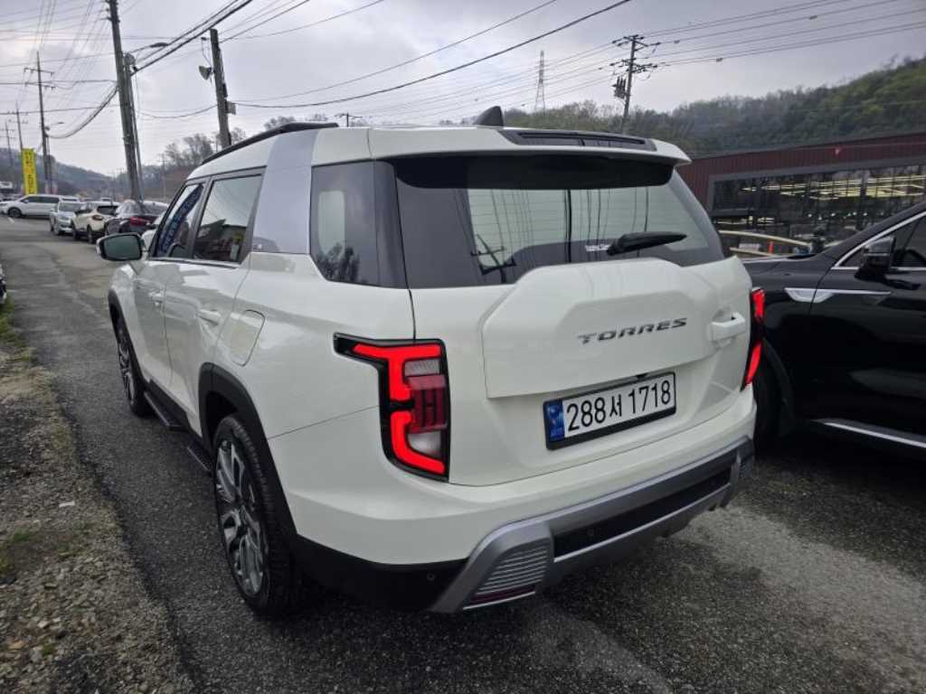Ssangyong Torres - Vista 6