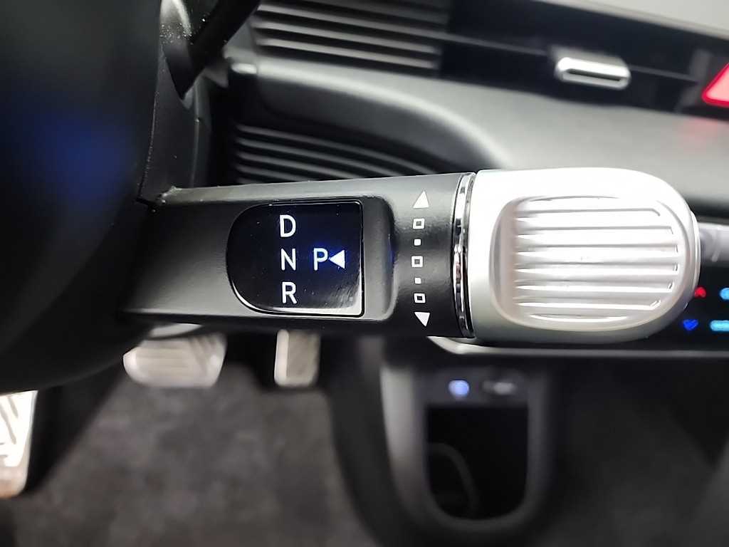 HYUNDAI Ioniq 5 - Vista 8