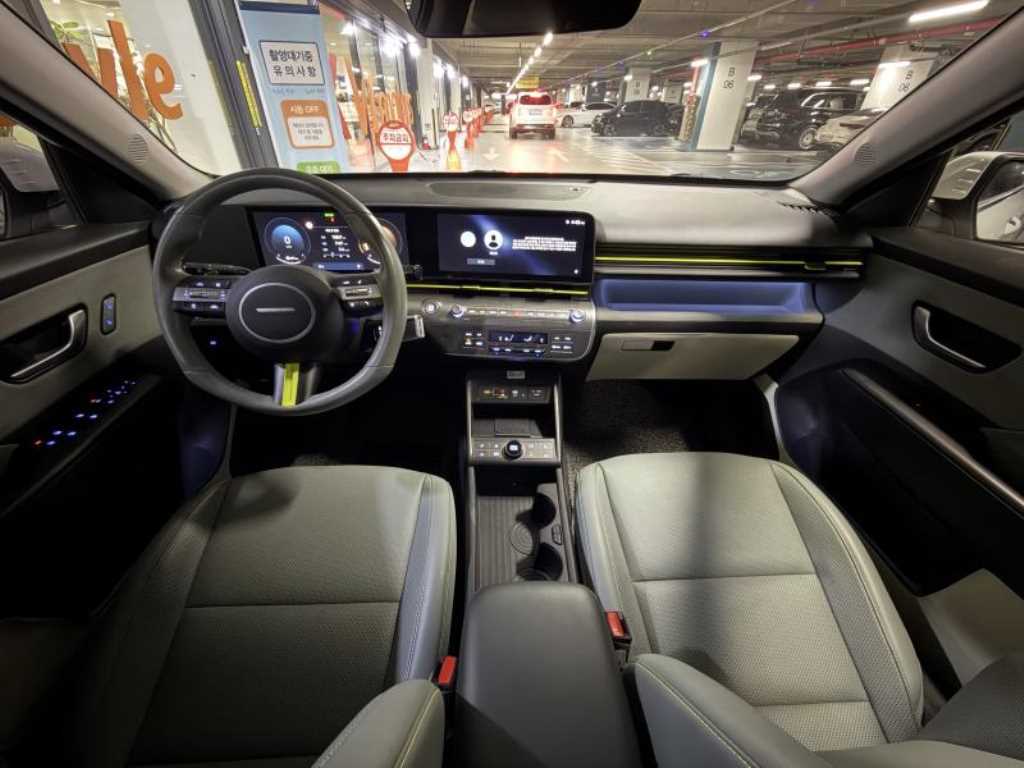 HYUNDAI Kona - Vista 6