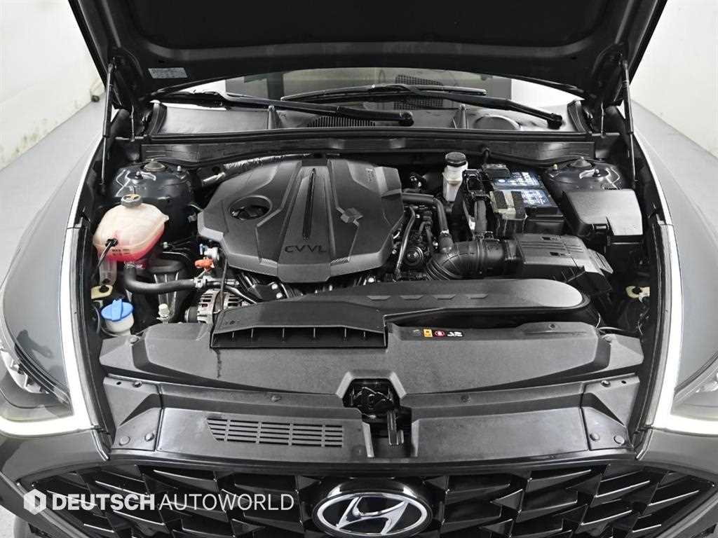 HYUNDAI Sonata - Vista 6