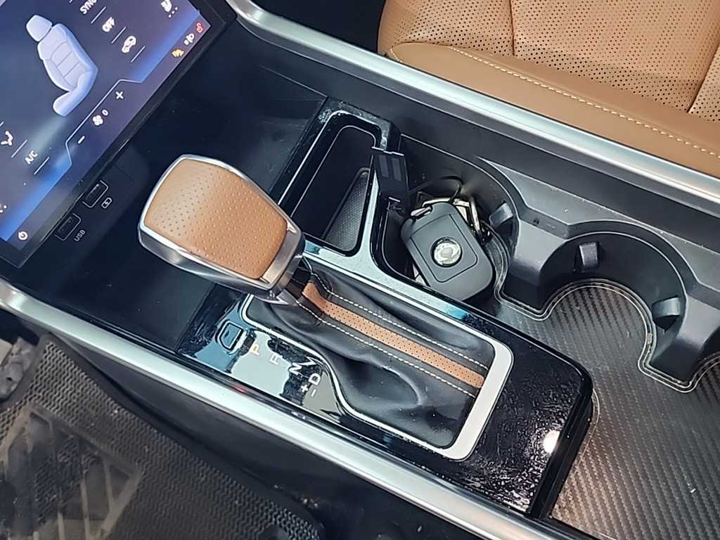 Ssangyong Torres - Vista 8