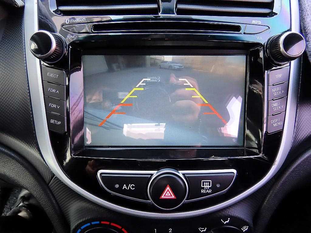 HYUNDAI Accent 2018 Blanco - Importación desde Corea - HF Imports Iquique - Foto 15