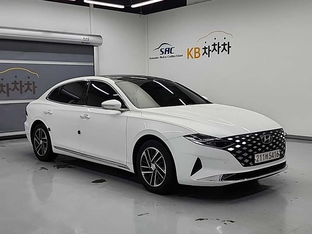 HYUNDAI Grandeur - Vista 4