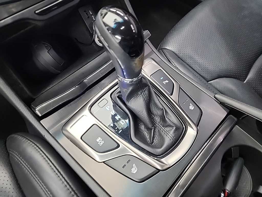 HYUNDAI Grandeur - Vista 8