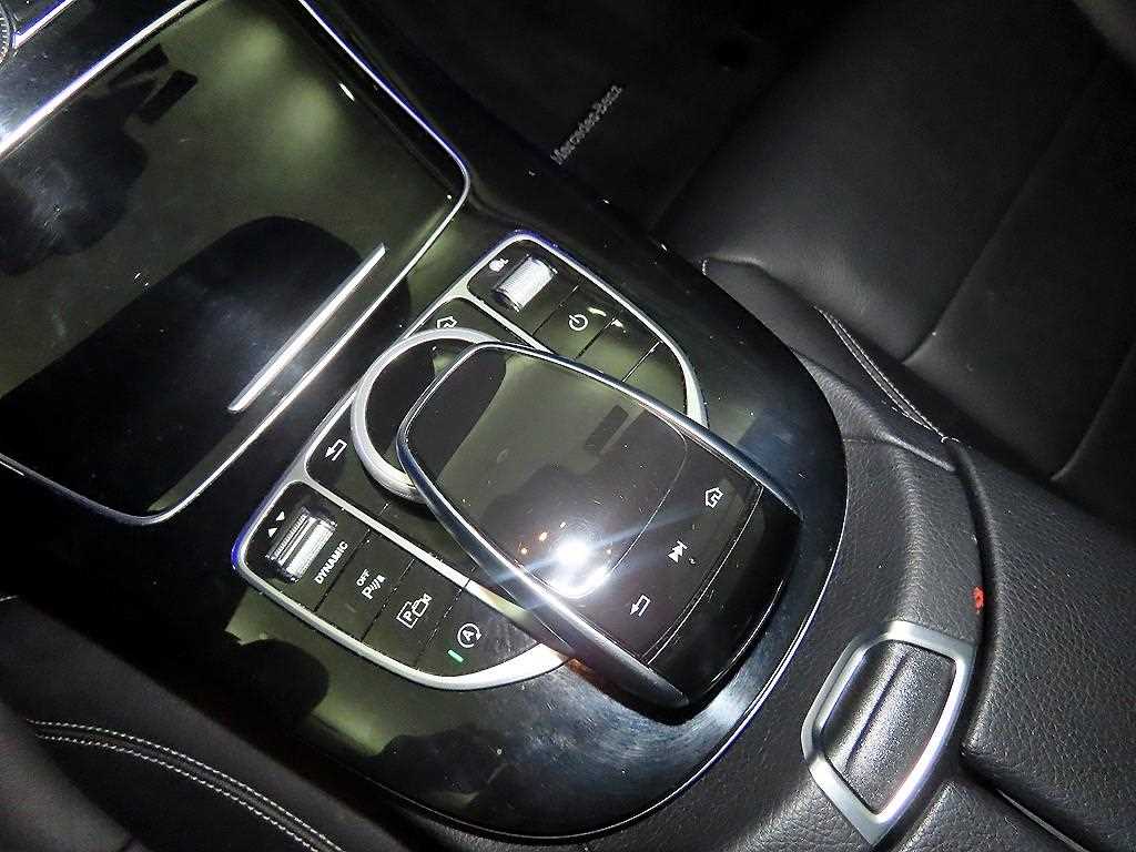 Mercedes Benz E class 2017 Blanco - Importación desde Corea - HF Imports Iquique - Foto 13