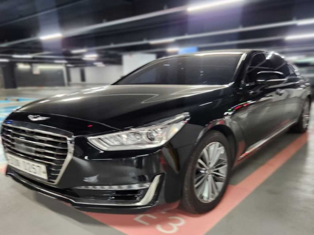 Genesis EQ900 - Vista 2