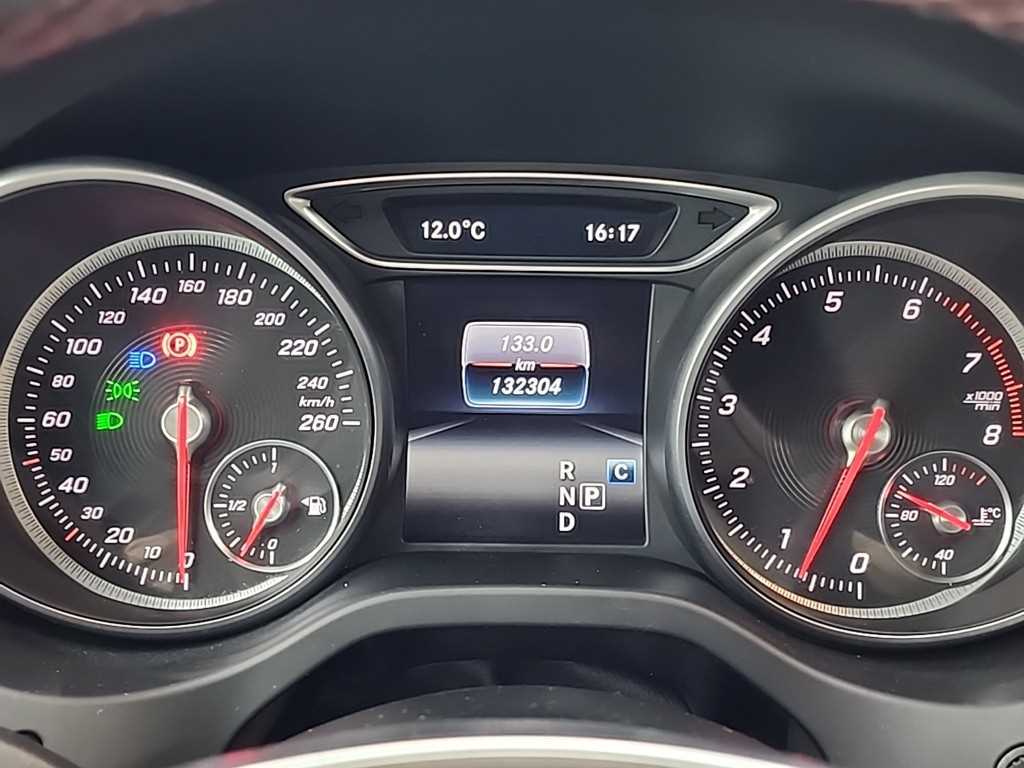 Mercedes Benz CLA Class - Vista 6