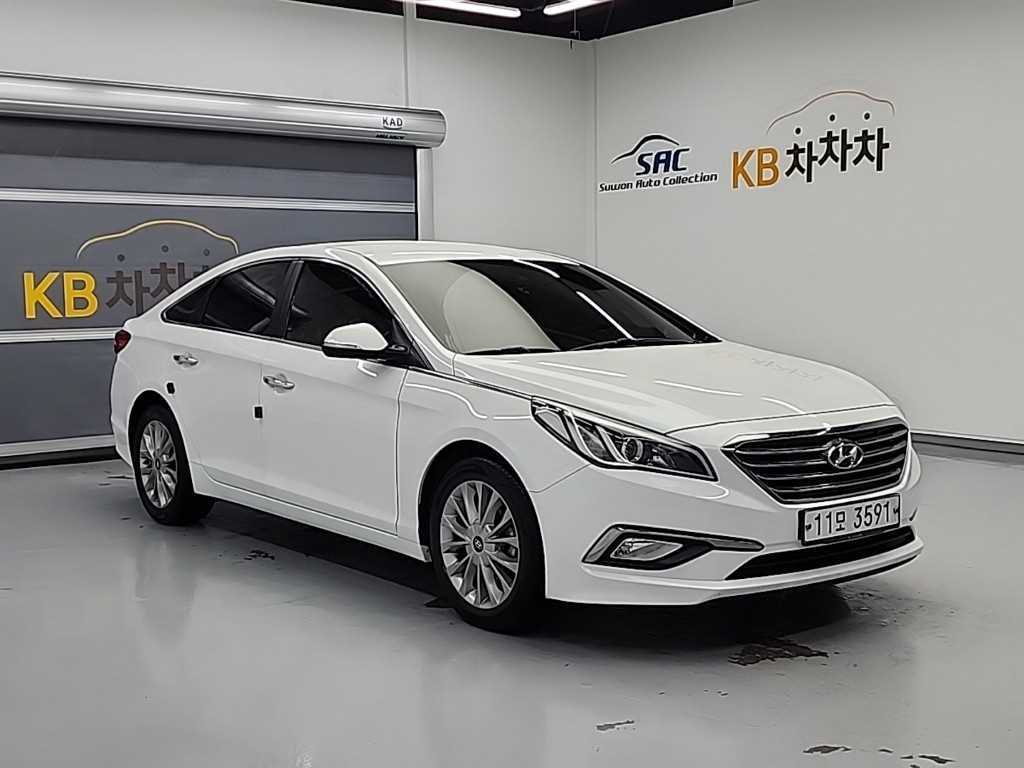 HYUNDAI Sonata - Vista 4