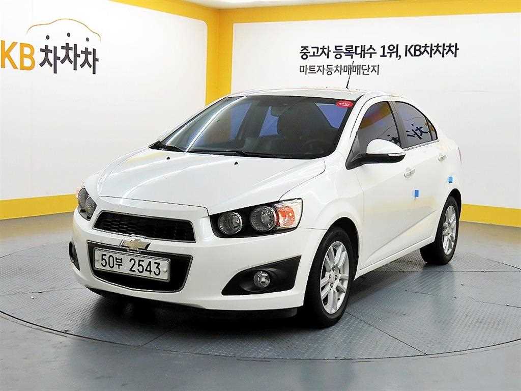 Chevrolet Abeo 2014 Blanco - Importación desde Corea - HF Imports Iquique - Foto 1