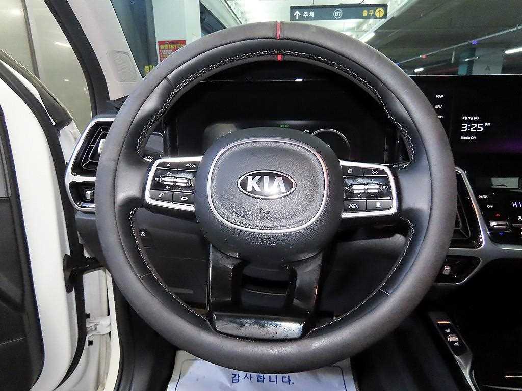 KIA Sorento - Vista 8