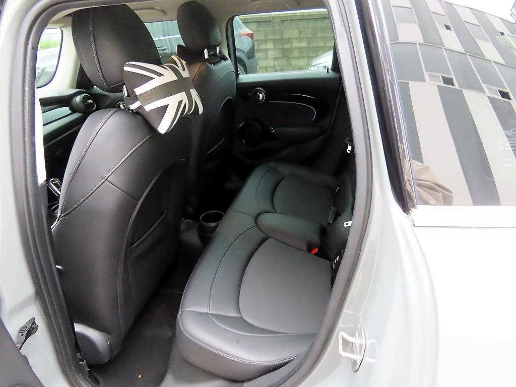 Mini Cooper - Vista 6