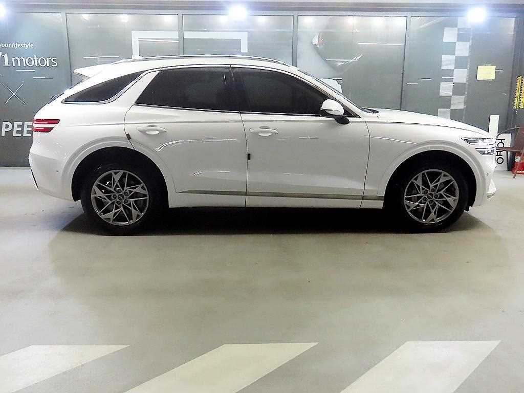 Genesis GV70 - Vista 3