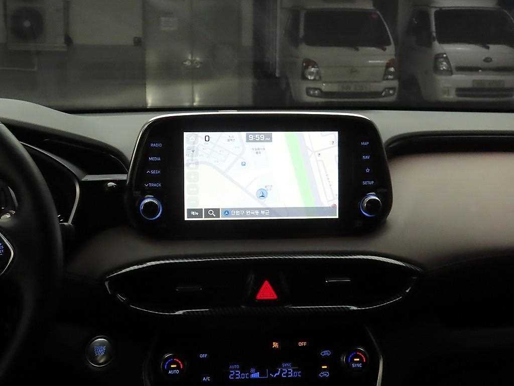 HYUNDAI Santa Fe - Vista 10