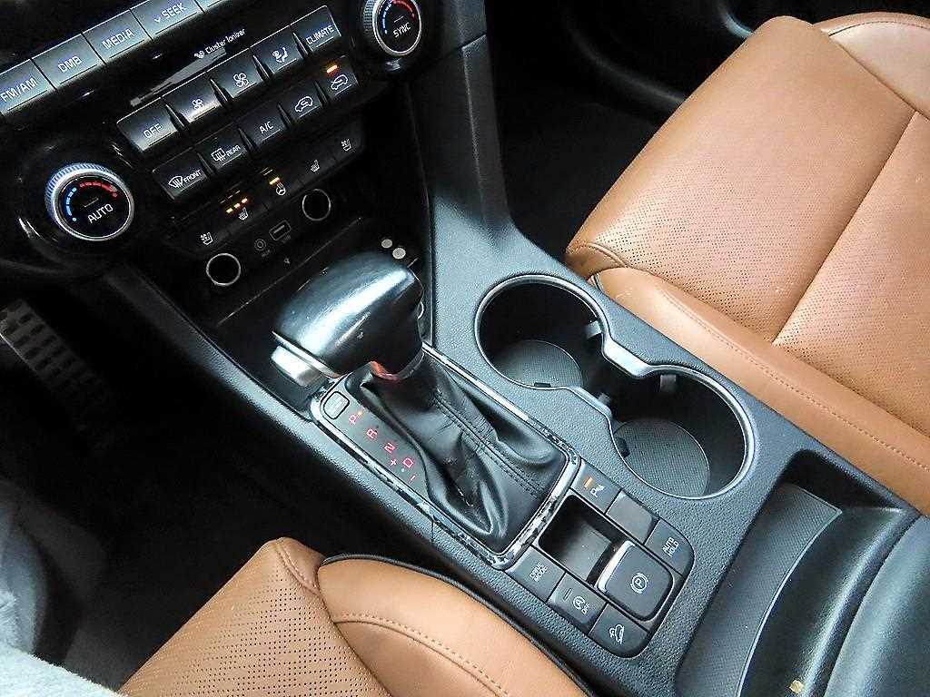 KIA Sportage - Vista 9