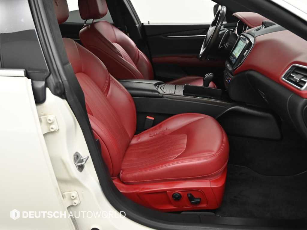 Maserati Ghibli - Vista 10