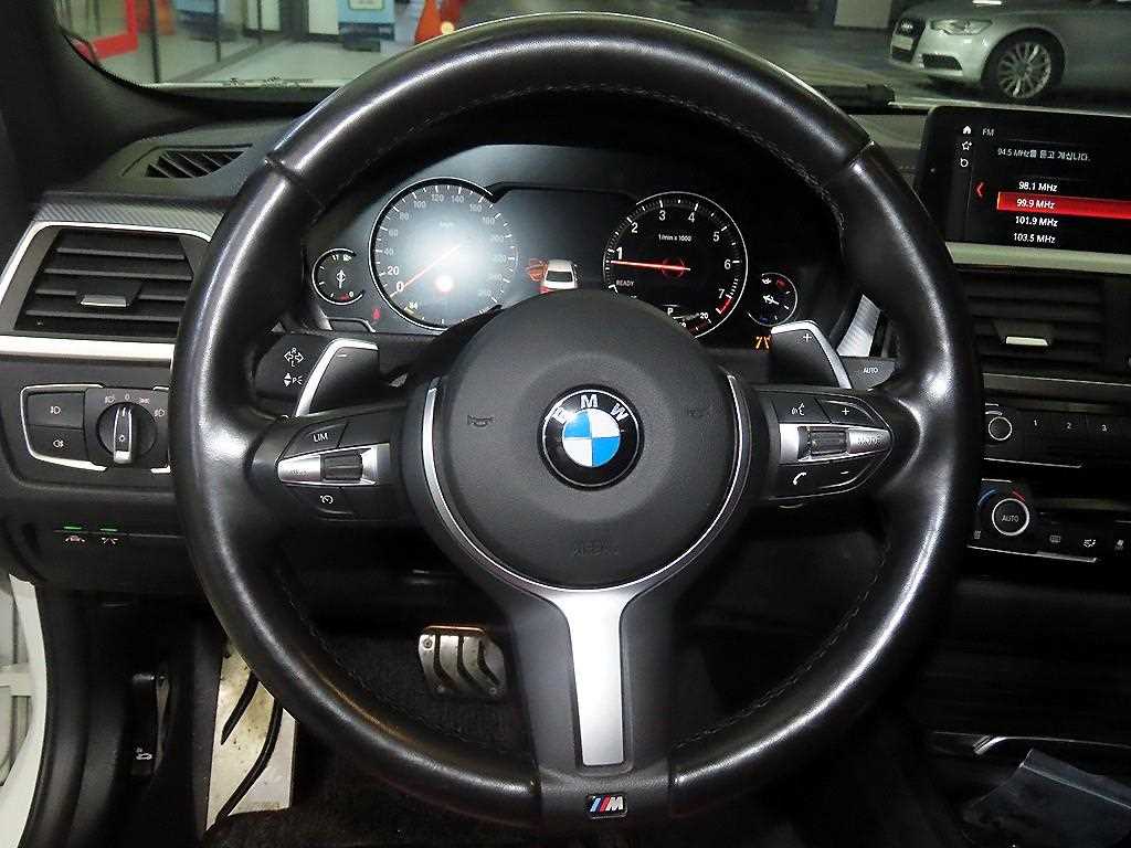 BMW 3 series - Vista 8