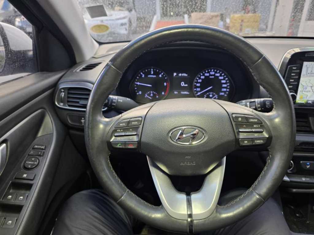 HYUNDAI i30 - Vista 6