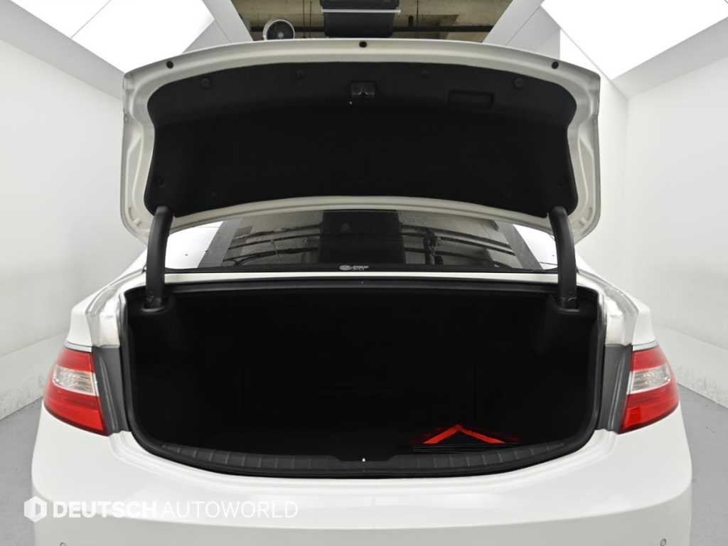 HYUNDAI Grandeur 2015 Blanco - Importación desde Corea - HF Imports Iquique - Foto 19